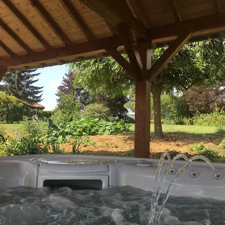 Gite De Solama Avec Spa Balleville Exterior foto